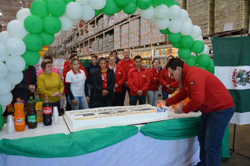 Programação especial marca comemoração de aniversário de Chapecó no Fort Atacadista