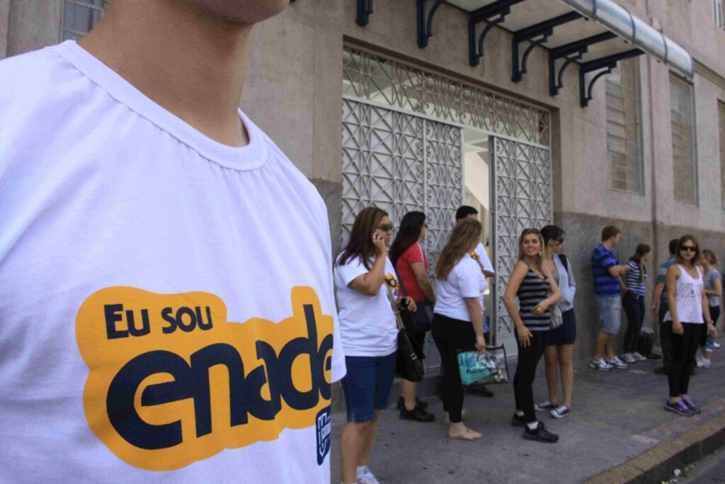Pedido de dispensa no Enade até o dia 31 de janeiro