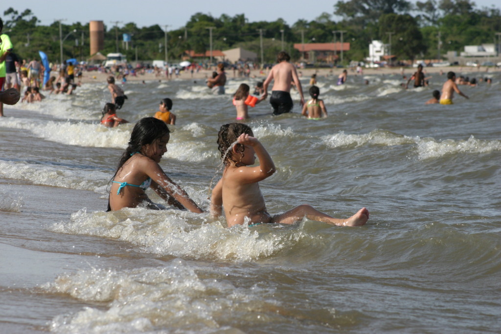 Feriado com tempo bom e alta temperatura