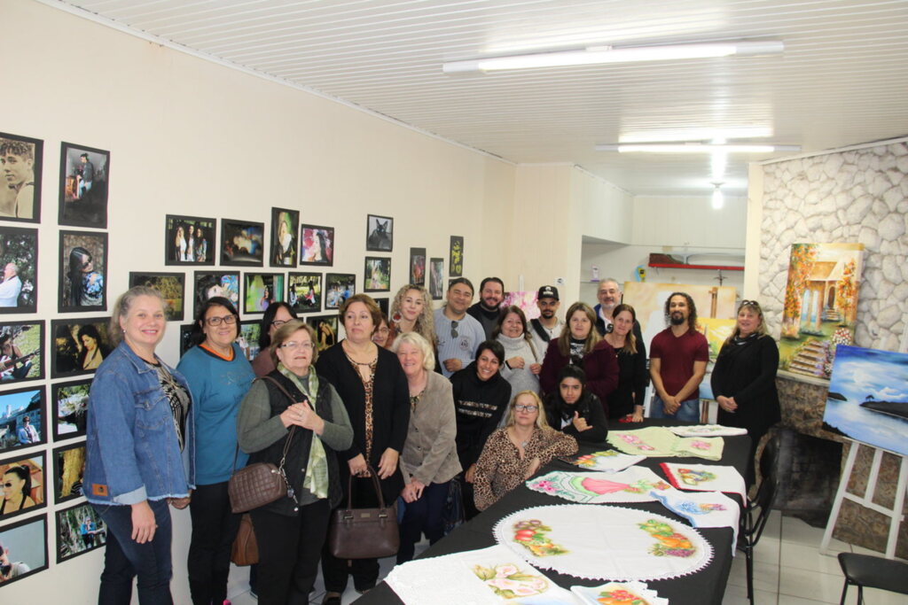 Solenidade na Casa da Cultura encerra as atividades das oficinas do primeiro semestre