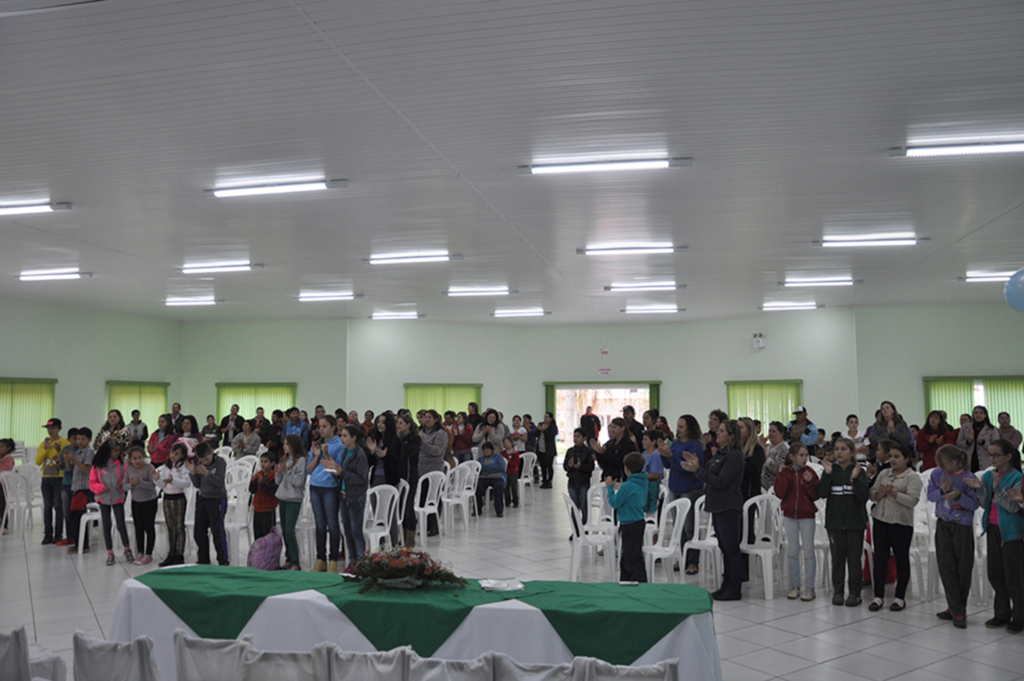 Qualidade na educação foi tema de reunião no N.M. Santo Antônio - Celso Ramos