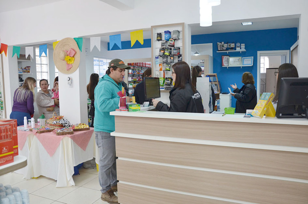 Câmara realizou o Programa Vereador por Um Dia e entregou brinquedos às crianças do município