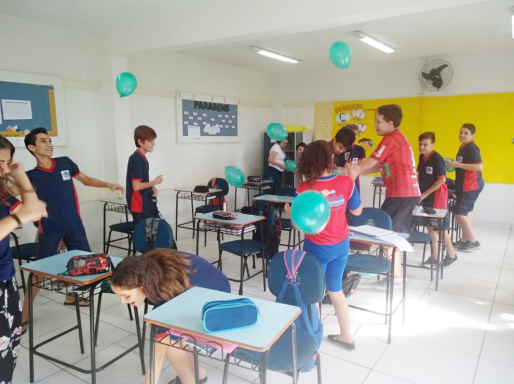 ESTUDANTES DE ESCOLA DE PIRATUBA ESTÃO APRENDENDO SOBRE INTELIGÊNCIA EMOCIONAL