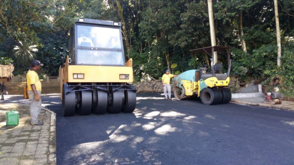 Lacerdópolis: benfeitorias nas ruas atingidas pela enxurrada