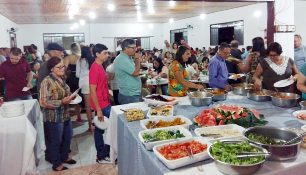 Em Anita, Clube de Mães promoveu jantar beneficente