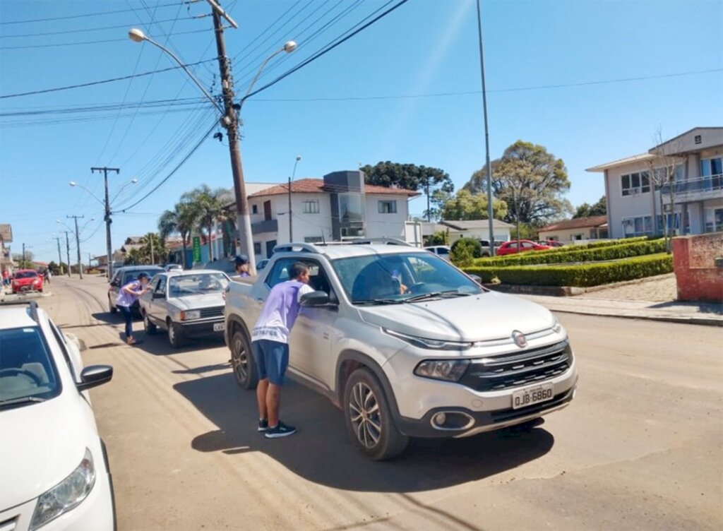 Sicoob Credicanoas e Porto Seguro  realizam 'Pedágio Solidário'