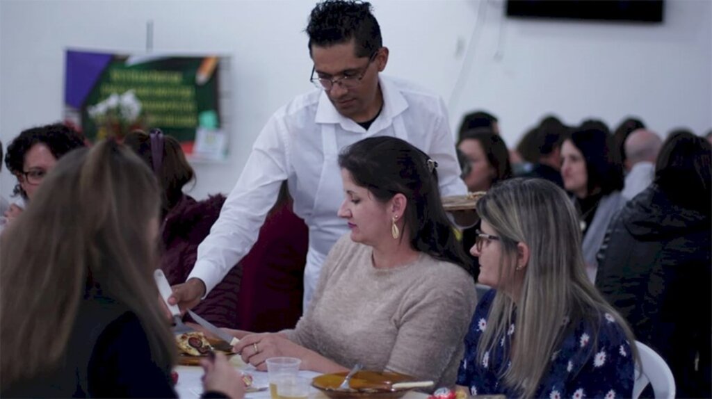 Professores são homenageados pela Secretaria  de Educação em Celso Ramos