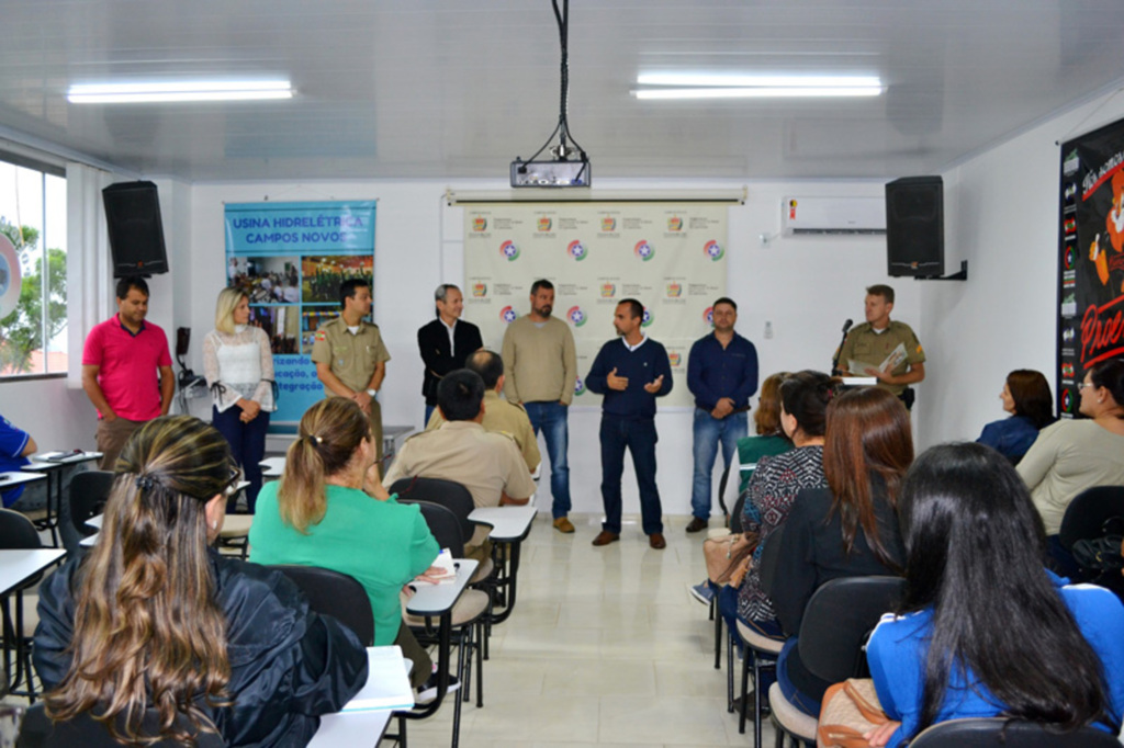 Sala de aula para uso nas atividades do PROERD e Escolinha de Trânsito é inaugurada em Campos Novos