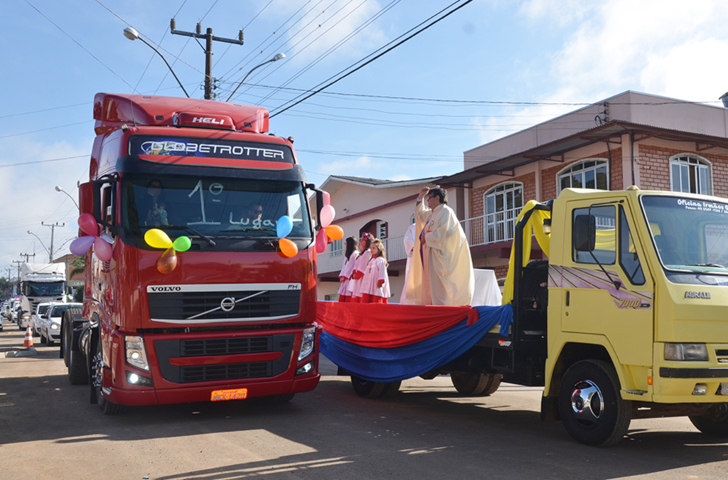 Celso Ramos celebrou a tradicional Festa do Colono e Motorista