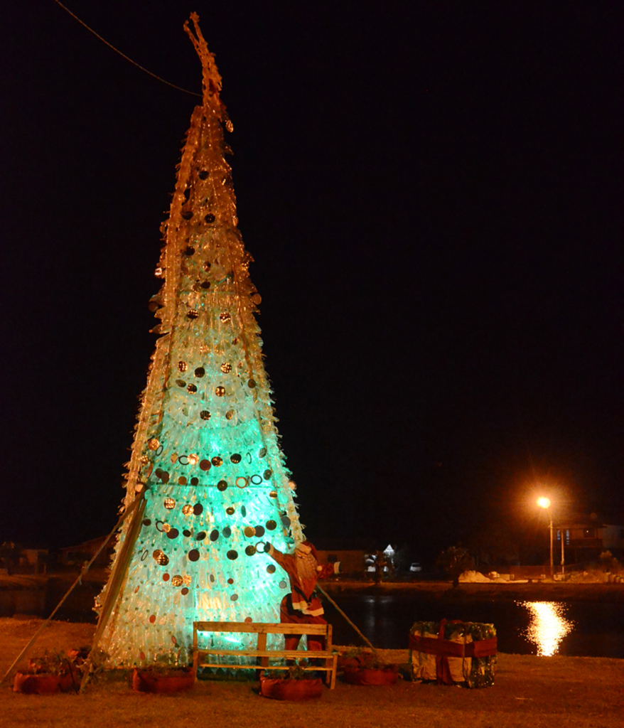 Colabore com o Eco Natal da Lagoa do Ginásio Municipal de Anita