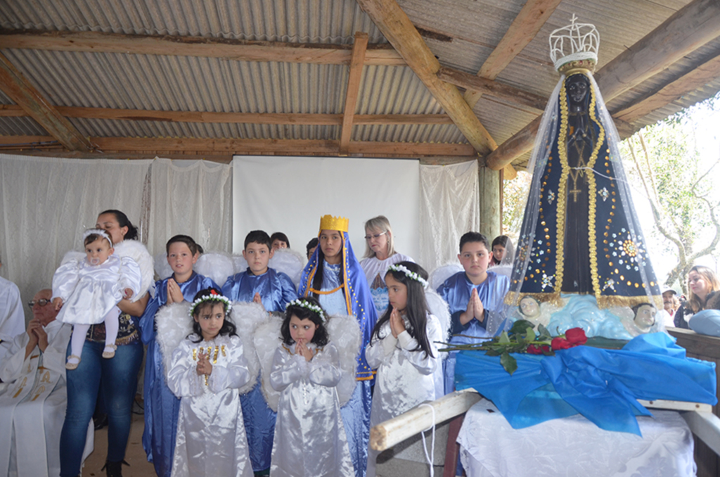 11ª Romaria de Nossa Senhora Aparecida atraiu  milhares de fiéis em Cerro Negro