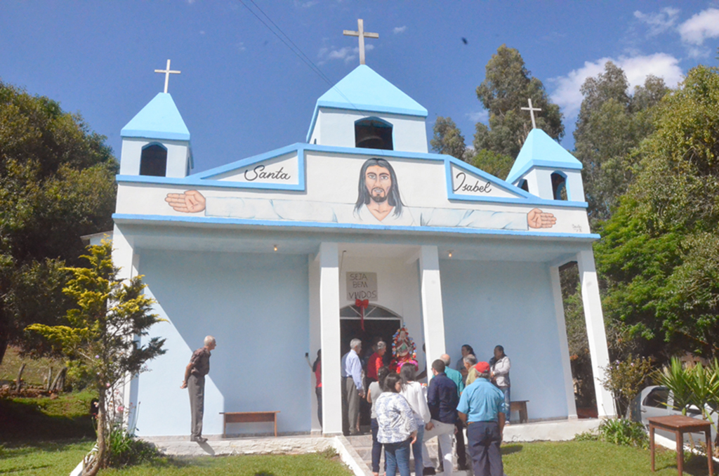 Comunidade de Santa Isabel festejou 60 anos de história com grande festa