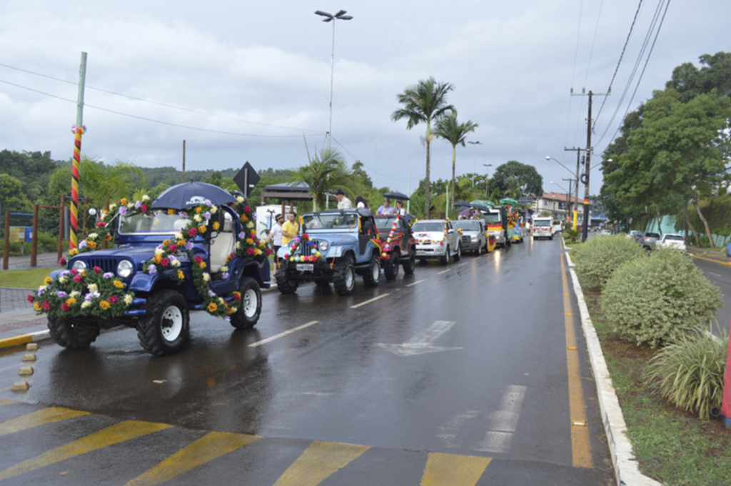 TURISMO INICIA AÇÕES DE ORGANIZAÇÃO DO DESFILE DO KERB 2019 DE PIRATUBA, SC