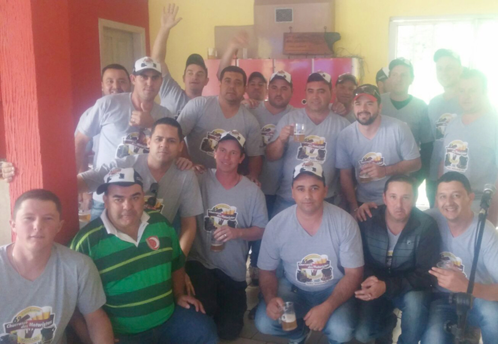 Tradicional Churrasco dos Motoristas reuniu centenas de amigos