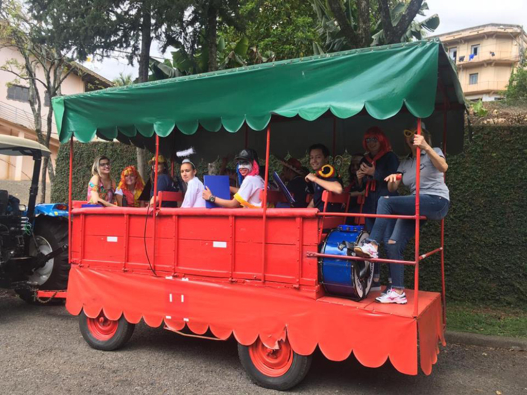 Banda Municipal e Corpo Coreográfico animaram o Dia C da Criança