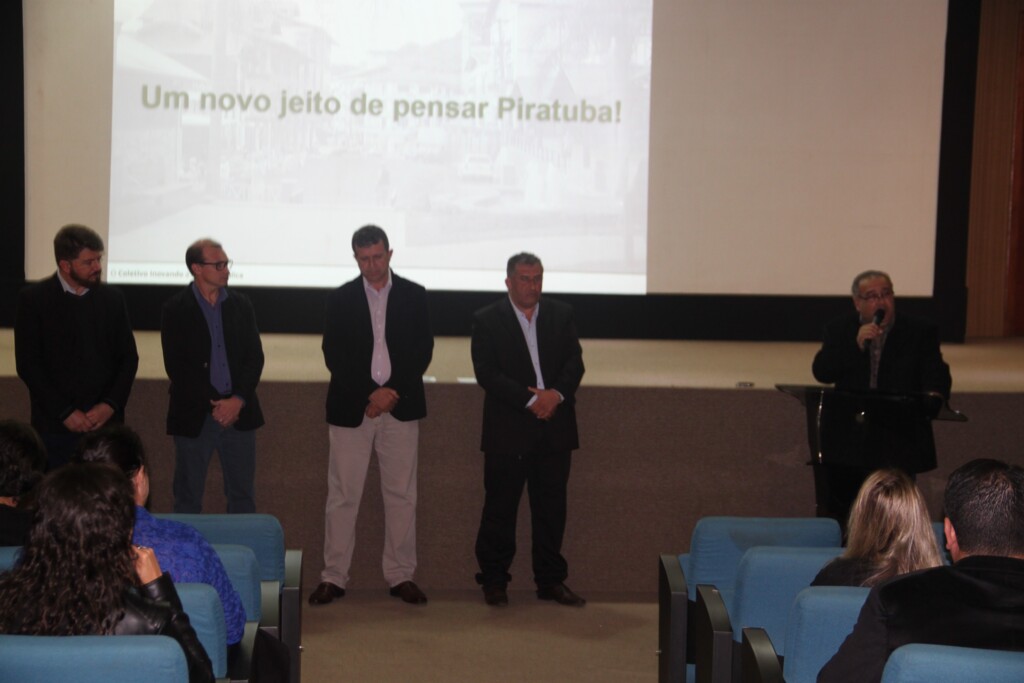  - Prefeito Bile Benjamini reforçou importância do envolvimento da comunidade na elaboração dos documentos