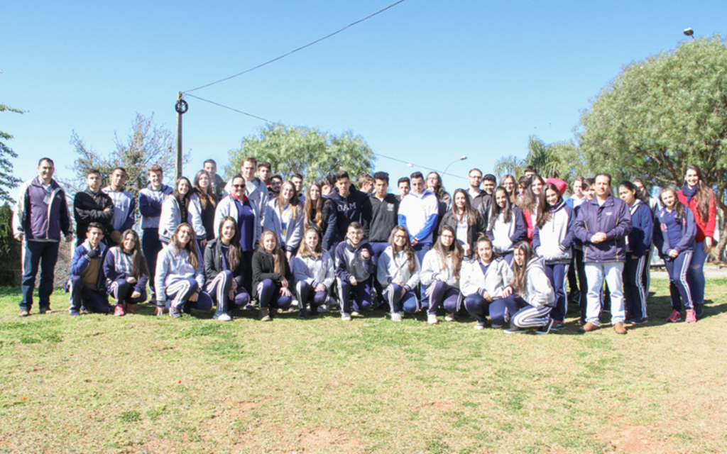Estudantes do Curso Técnico em Administração visitam a Copercampos