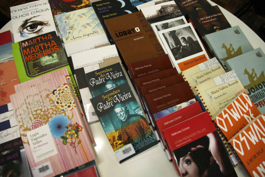 Biblioteca Vereador Rolindo Casagrande recebe novos títulos