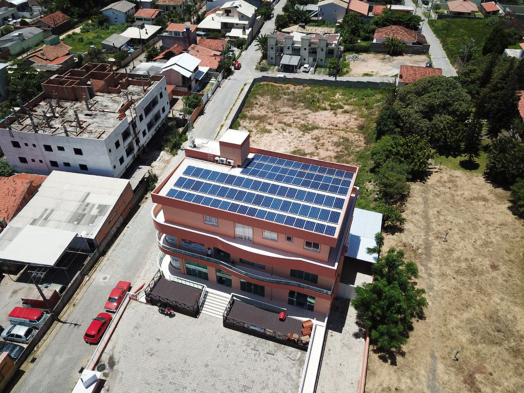  - Projeto de sistema de energia solar da Quantum em Ingleses - Florianópolis.