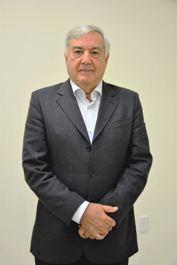  - José Zeferino Pedrozo - Presidente da Federação da Agricultura e Pecuária do Estado de SC (FAESC) e do Serviço Nacional de Aprendizagem Rural (SENAR/SC).