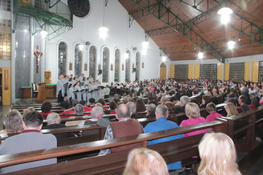 Sociedade Coral Harmonia participa de evento em Itá