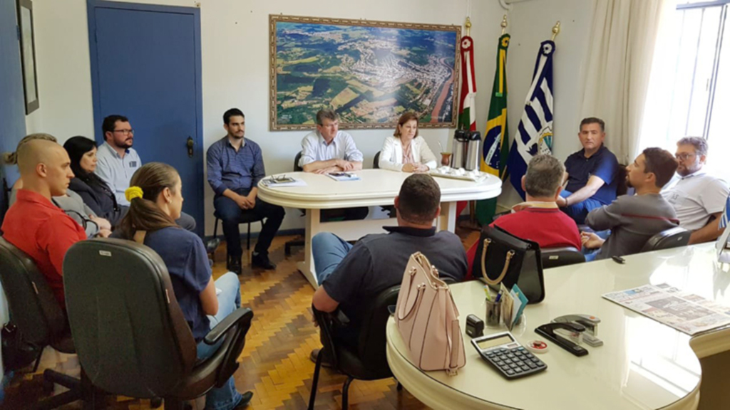 Prefeitura de Capinzal realiza reunião de emergência