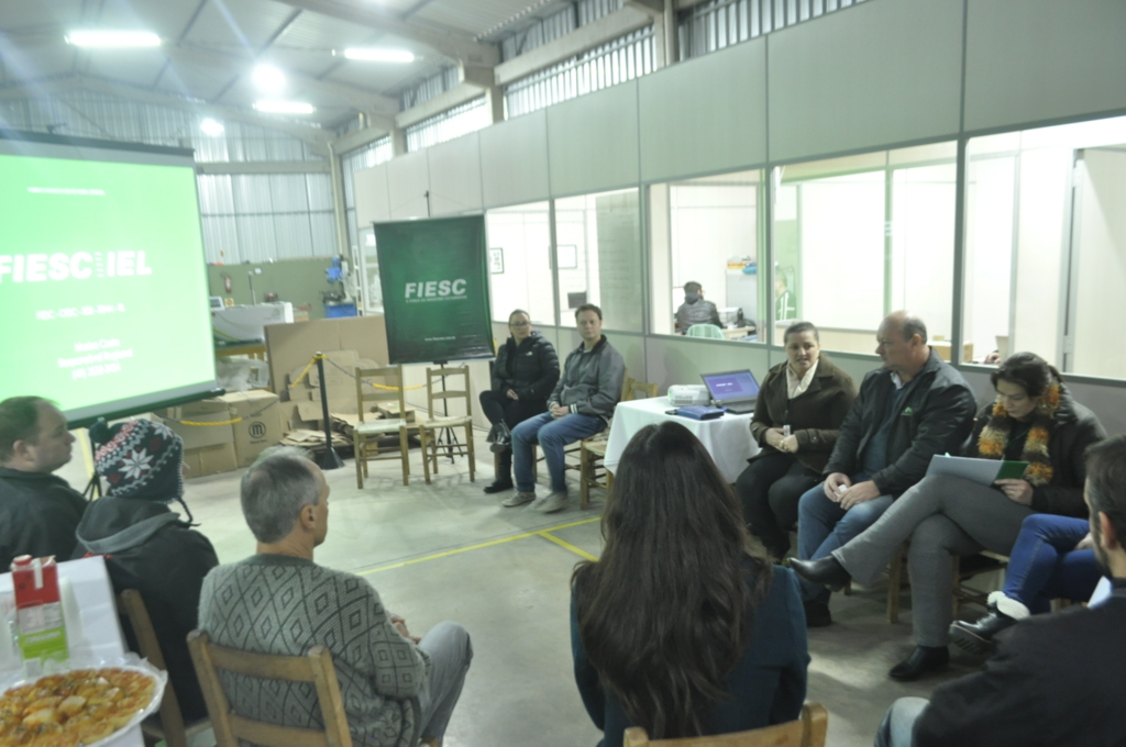 Fiesc promove Café com Empresários em celebração a Semana da Indústria na região Centro Oeste