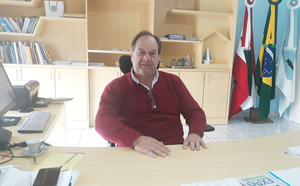  - Prefeito de Zortéa, Alcides Mantovani.