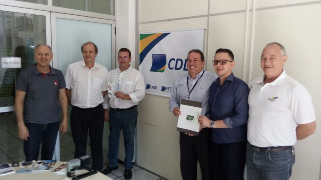 CDL de Herval d' Oeste firma convênio com a Personal Card