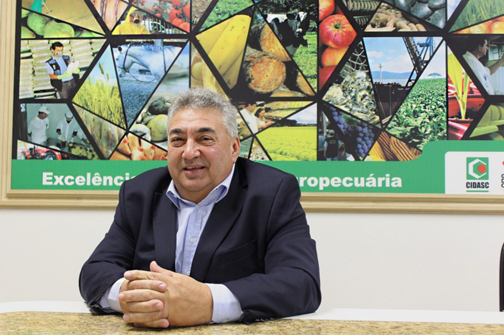  - Presidente da Cidasc e vice-presidente da Federação da Agricultura e Pecuária do Estado de Santa Catarina (FAESC), Enori Barbieri