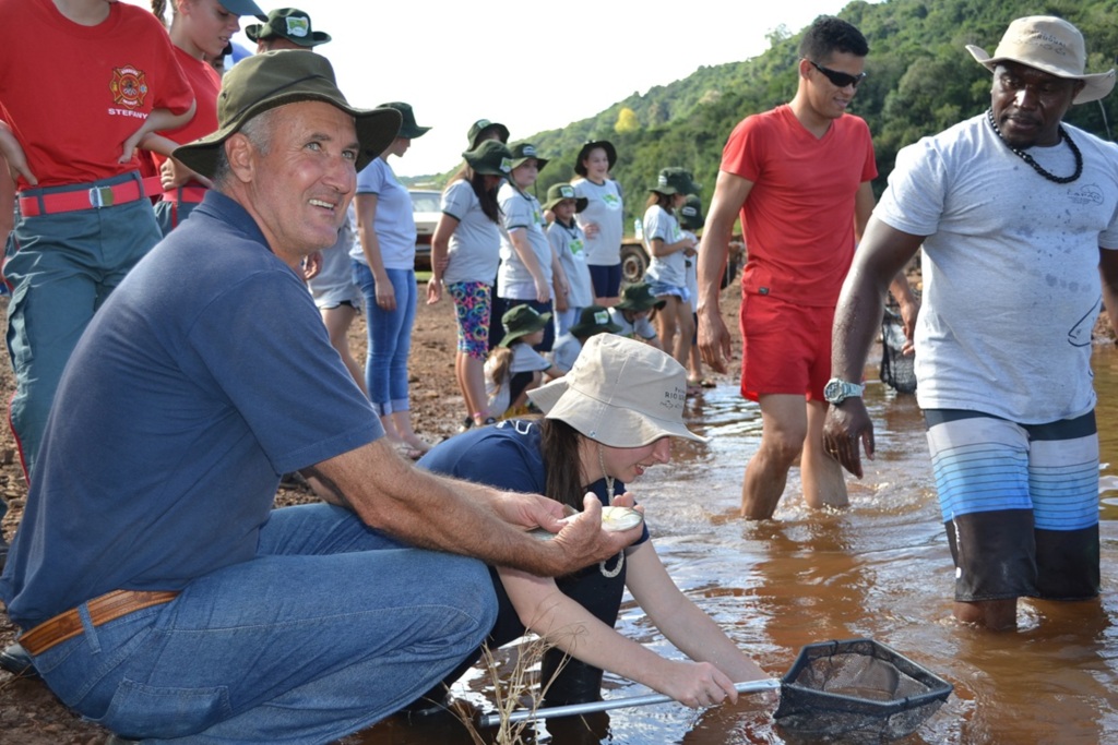 Soltura Experimental de Peixes acontece no Lago da Usina Machadinho