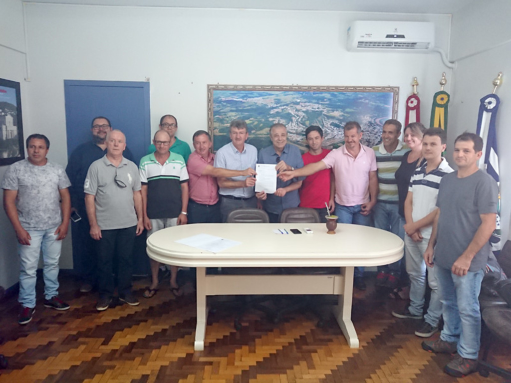 Tebaldi destina recursos para Capinzal