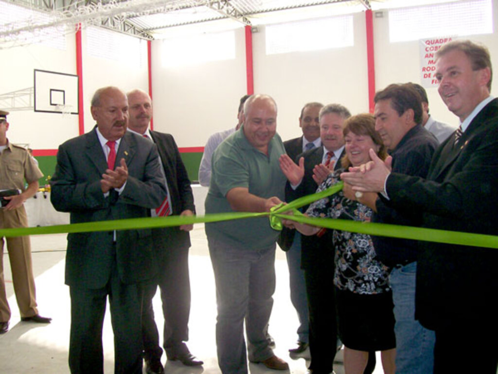 Luiz Henrique inaugura cadeia pública e obras no CEDUP em Canoinhas