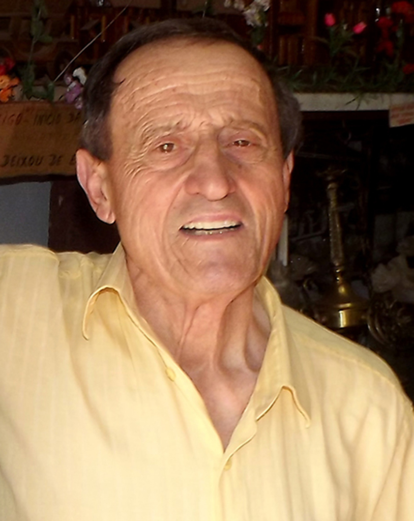  - Antonio Pasqual Sartori (historiador) - A época os programas eram de auditórios. Os programas apresentavam os talentos locais que tocavam e cantavam ao vivo.