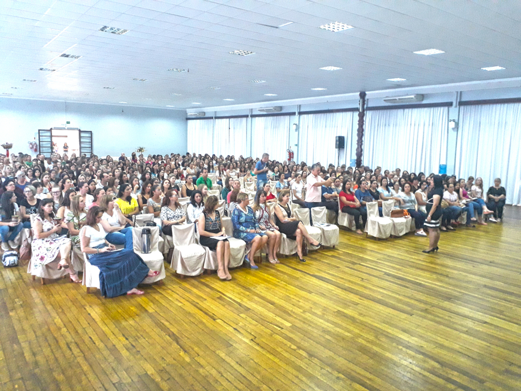 Capacitação e recepção aos profissionais de educação de Capinzal
