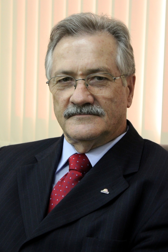  - Mário Lanznaster - Presidente da Cooperativa Central AURORA ALIMENTOS e vice-presidente para o agronegócio da FIESC
