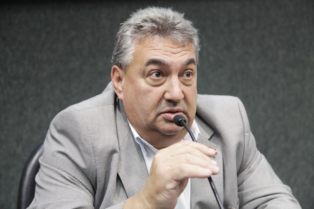  - vice-presidente da Federação da Agricultura e Pecuária do Estado de Santa Catarina (Faesc), Enori Barbieri.
