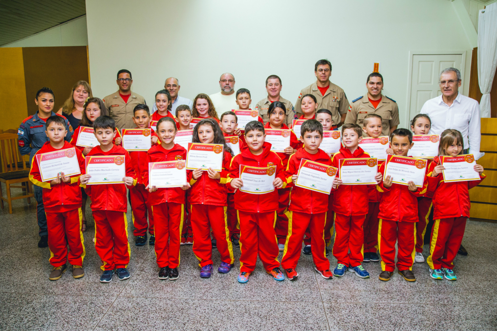 Programa Bombeiro Mirim