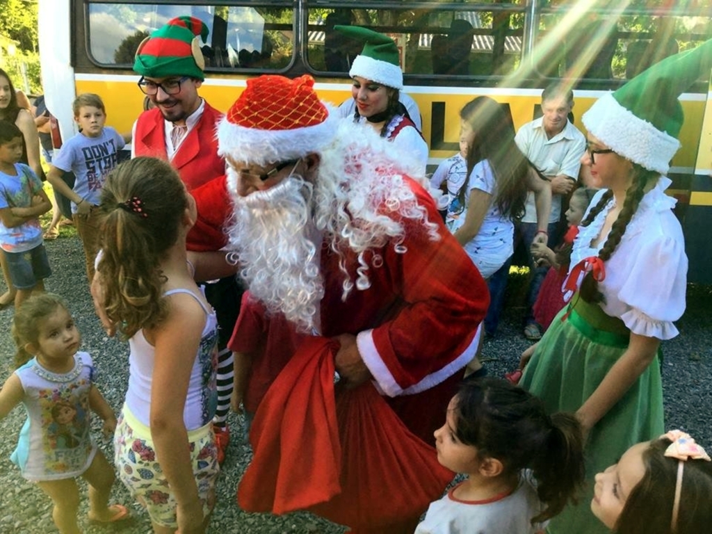 Papai Noel visitará os loteamentos de Capinzal nesta sexta-feira