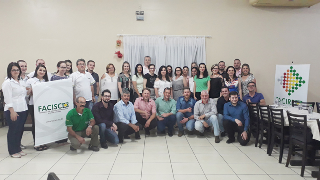 Capinzal sedia Plenária Regional da FACISC