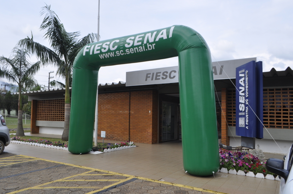 Cursos técnicos do SENAI continuam com inscrições abertas