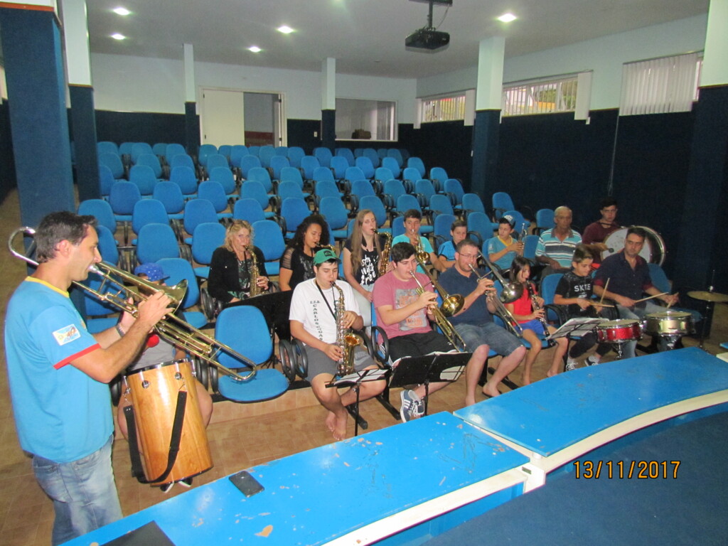 Aulas de Música têm continuidade em Ipira