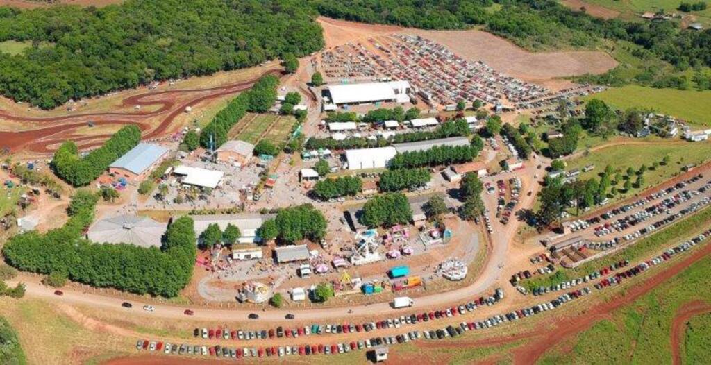 Parque de Exposições Domingos Pellizzaro foi palco da Expovale Capinzal 2017