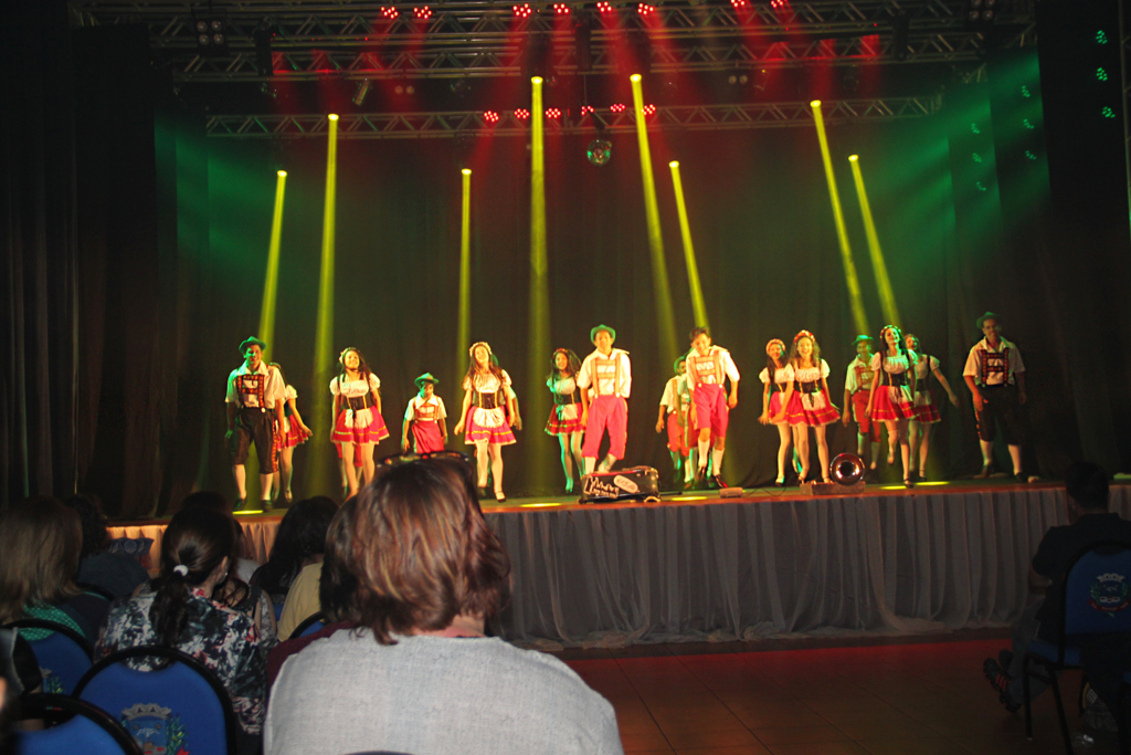 1º Dança Piratuba