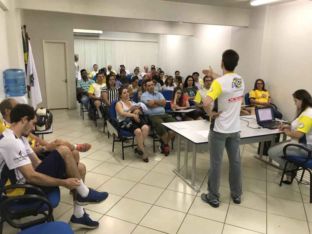 Diretoria da AJOV promove assembleia geral para apresentação do planejamento 2018