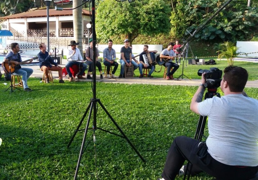 Termas de Piratuba recebe equipes para gravações que evidenciam o município