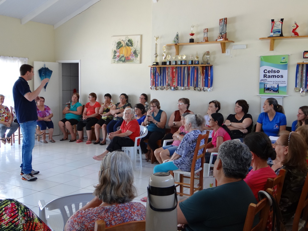 Encontro do Hiperdia abordou sobre os 'Benefícios da Atividade Física'