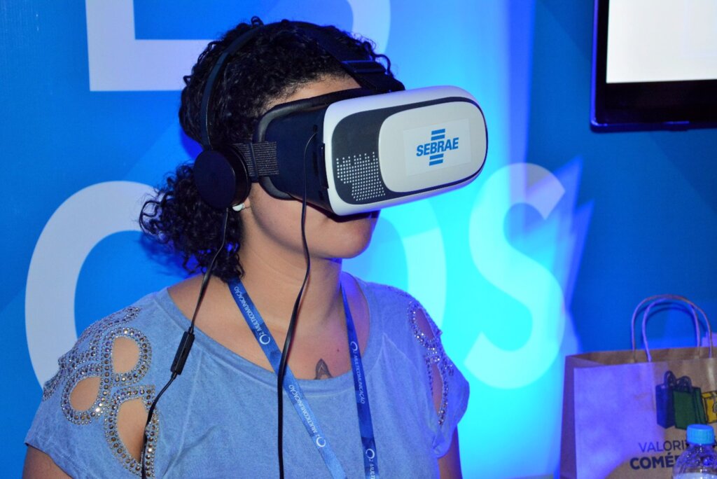 CDL Concórdia - Sebrae apresentou dois modelos de empreendedorismo, um restaurante e uma loja de roupa virtual em tecnologia 3D