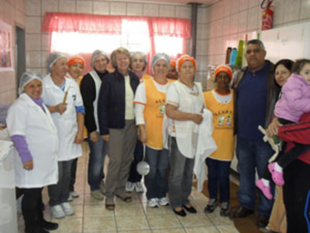 ACADAV implanta o projeto Cozinha Familiar