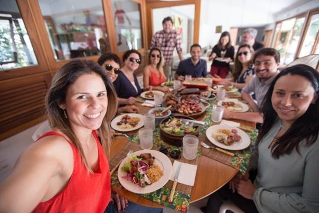  - Time de marketing da Perdigão se reúne com equipe da DM9 para churrasco com #MesaCheia